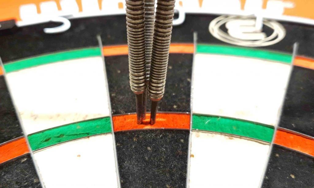 Das 9 Dart Leg MaximumDarts.de das perfekte 9 Dart Leg! Dartwissen!